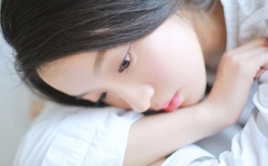 专日小粉B3干出血水